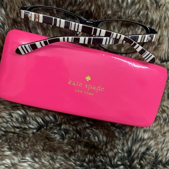 🌟Host Pick🌟Kate Spade Jayla Eyeglasses & Case - Picture 6 of 11